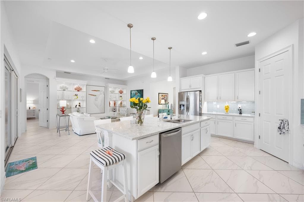 14809 Windward Ln, Naples, FL 34114-6