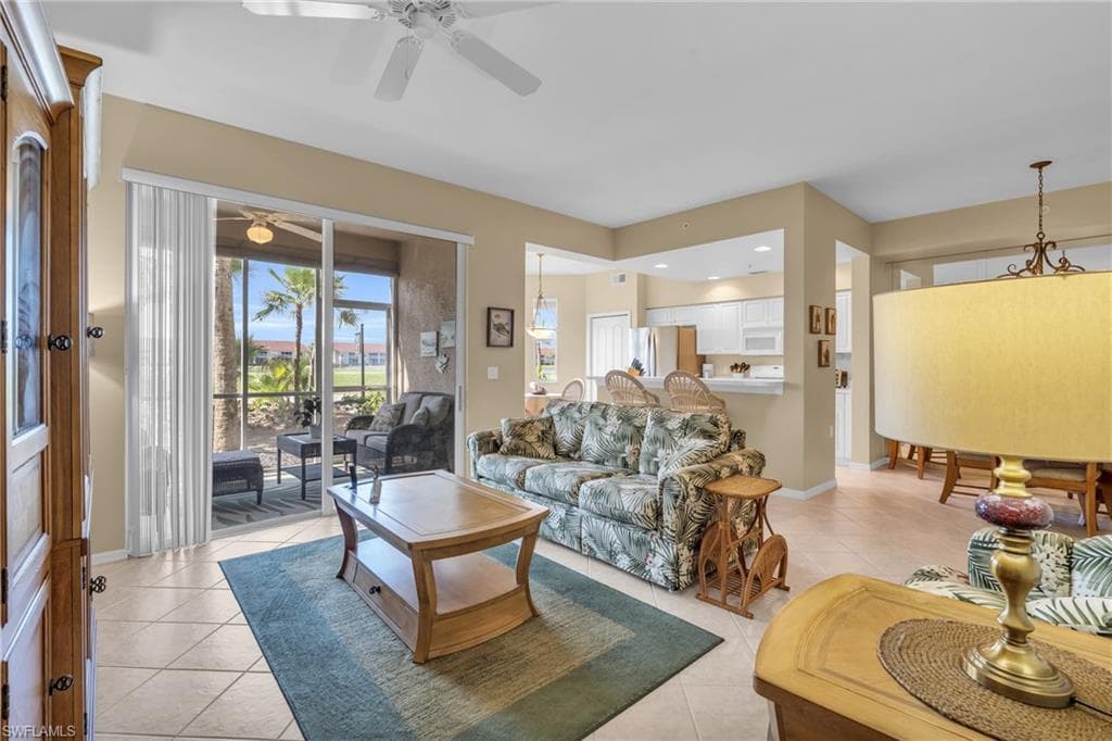 2730 Cypress Trace Cir 2812, Naples, FL 34119-14