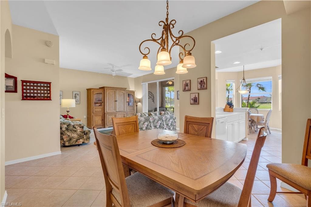 2730 Cypress Trace Cir 2812, Naples, FL 34119-17