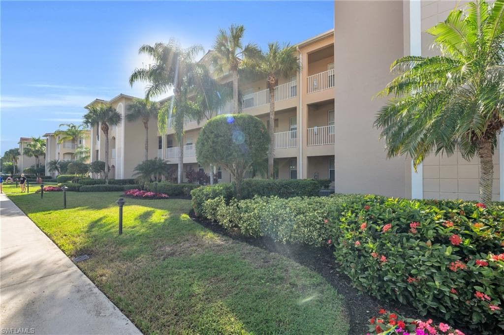 2730 Cypress Trace Cir 2812, Naples, FL 34119-28