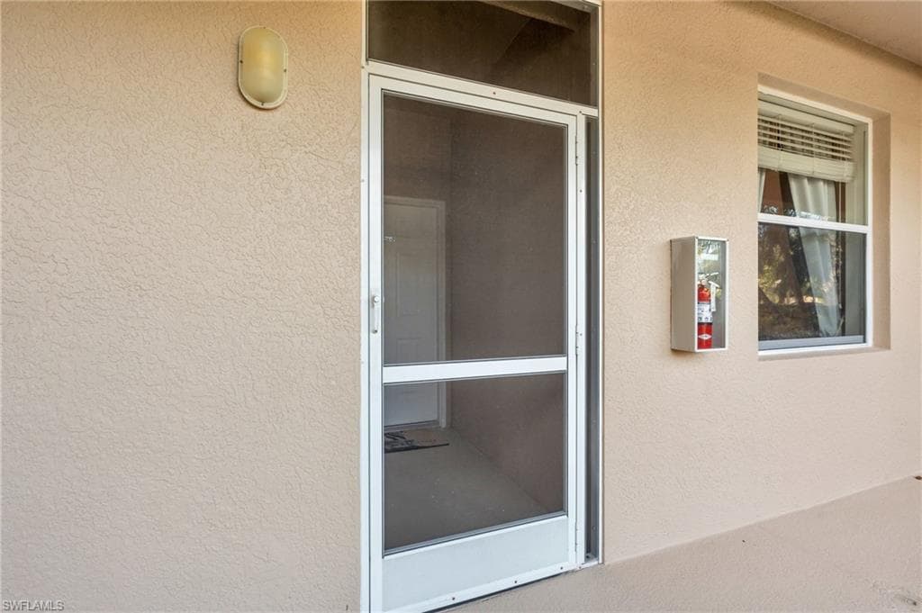 2730 Cypress Trace Cir 2812, Naples, FL 34119-29