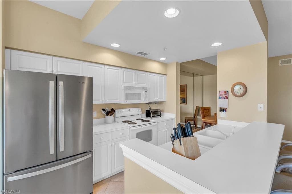 2730 Cypress Trace Cir 2812, Naples, FL 34119-6