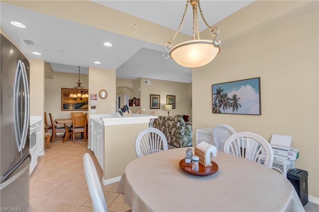 2730 Cypress Trace Cir 2812, Naples, FL 34119-7
