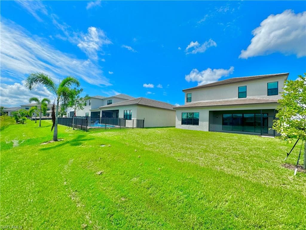 20921 Thistle Leaf Ln, Estero, FL 33928-3