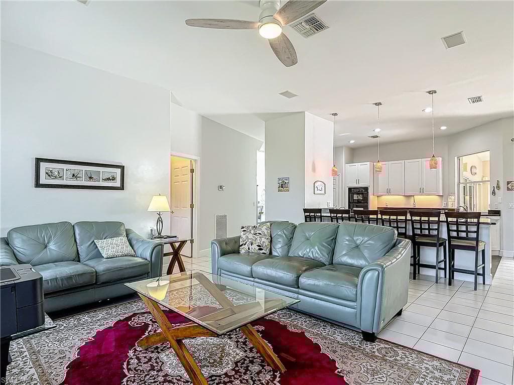 4716 22nd Pl, Cape Coral, FL 33914-14