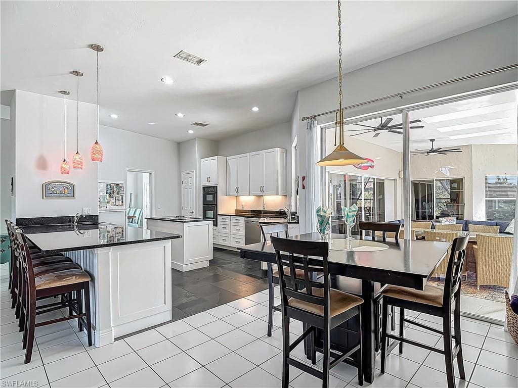 4716 22nd Pl, Cape Coral, FL 33914-17