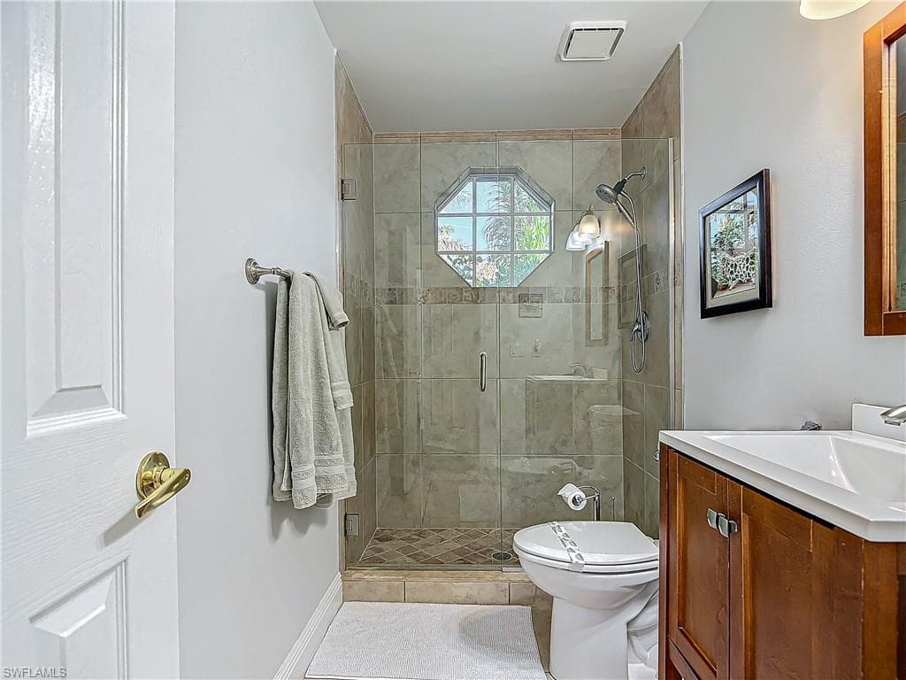 4716 22nd Pl, Cape Coral, FL 33914-33