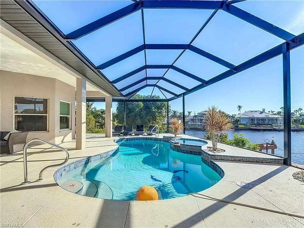 4716 22nd Pl, Cape Coral, FL 33914-47