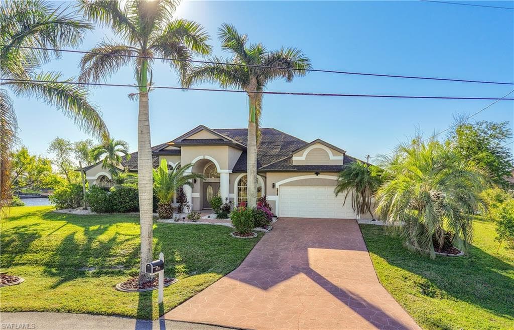 4716 22nd Pl, Cape Coral, FL 33914-4