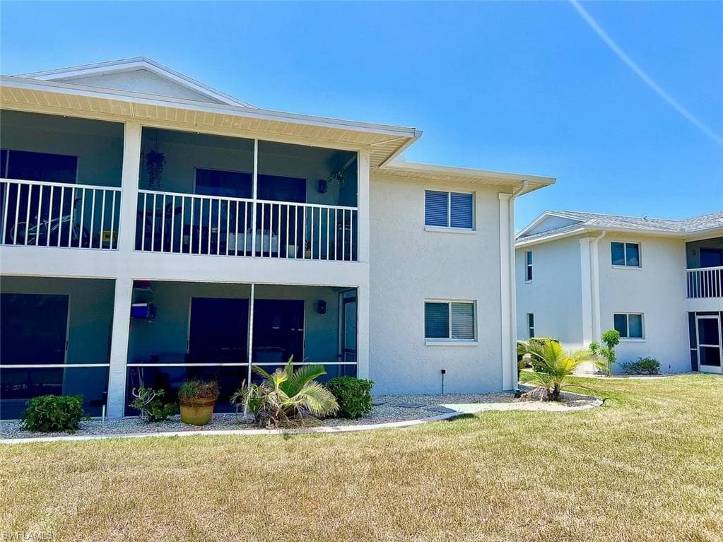 5023 16th Pl 101, Cape Coral, FL 33914-19