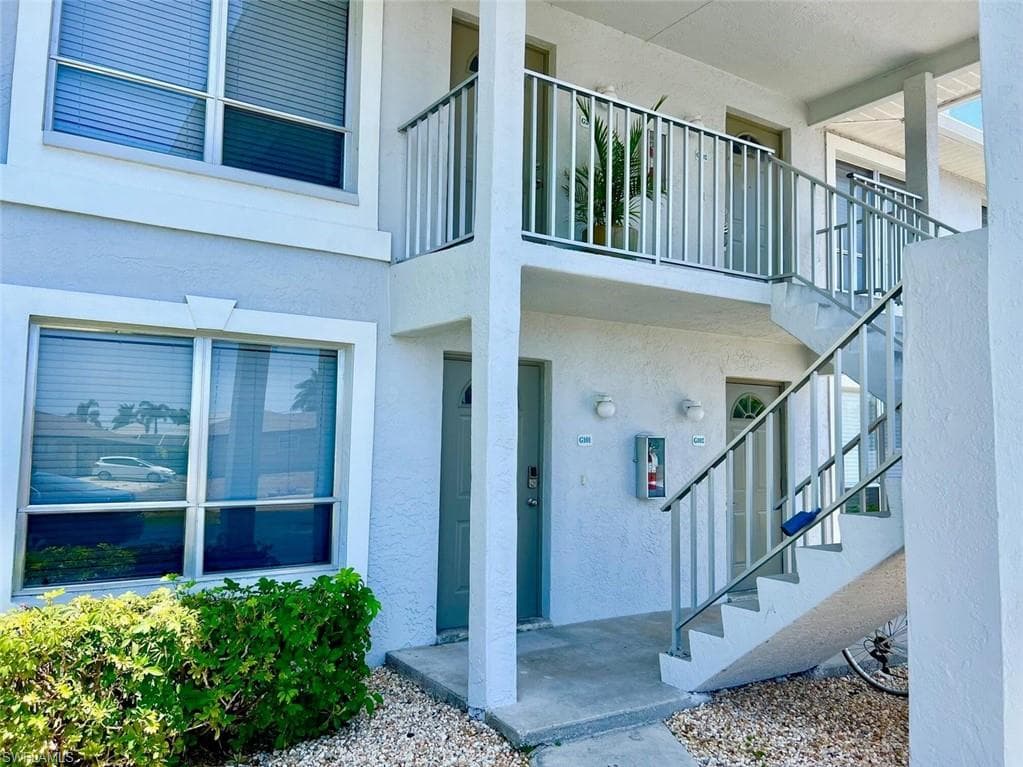 5023 16th Pl 101, Cape Coral, FL 33914-20