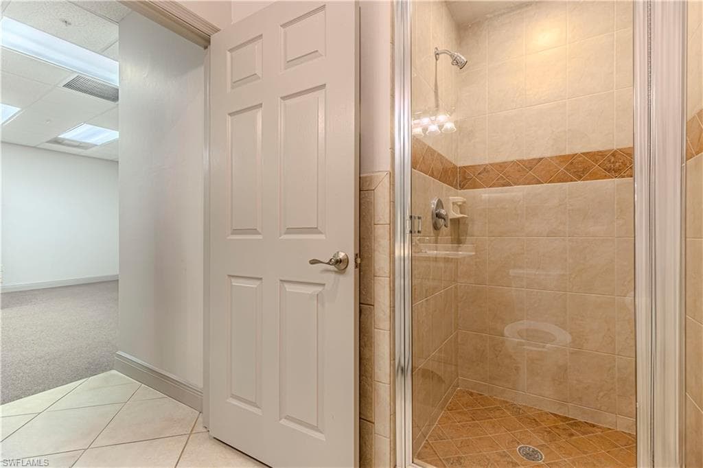 3960 Radio Rd 107, Naples, FL 34104-14