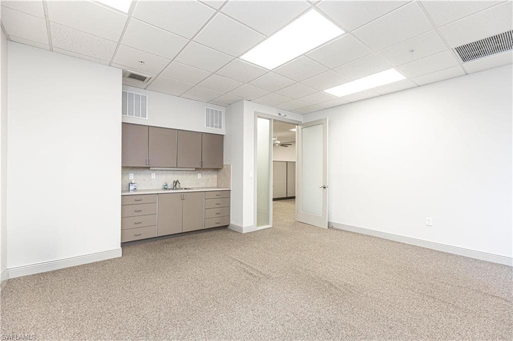 3960 Radio Rd 107, Naples, FL 34104-4