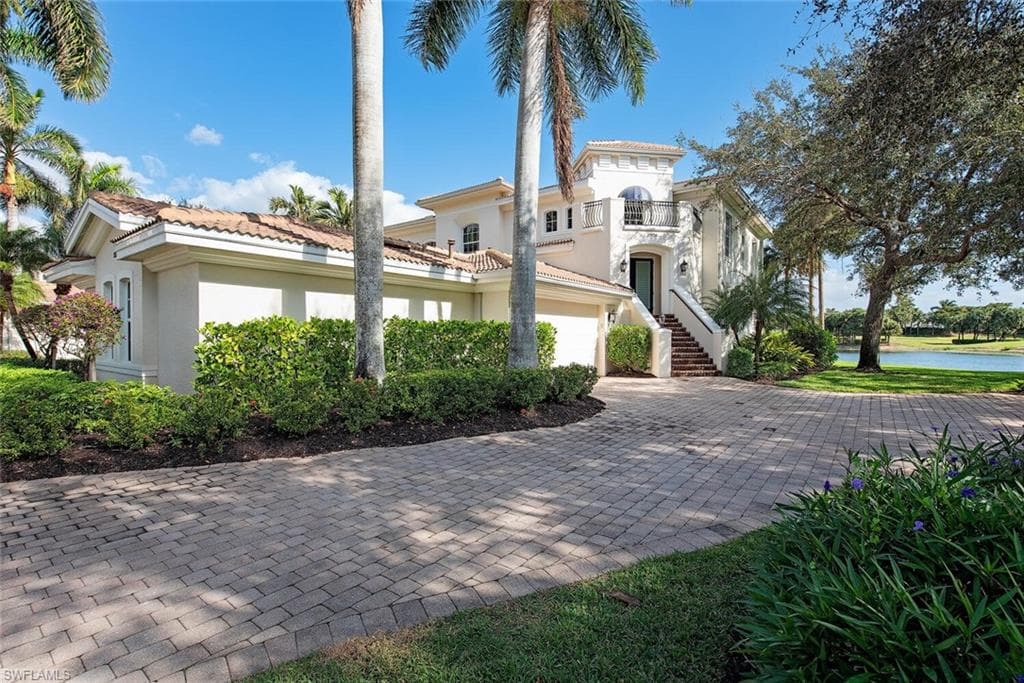 15528 Monterosso Ln 202, Naples, FL 34110-14