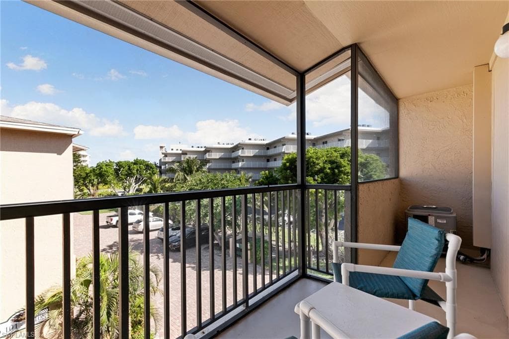 1121 Collier Blvd F 101, Marco Island, FL 34145-30