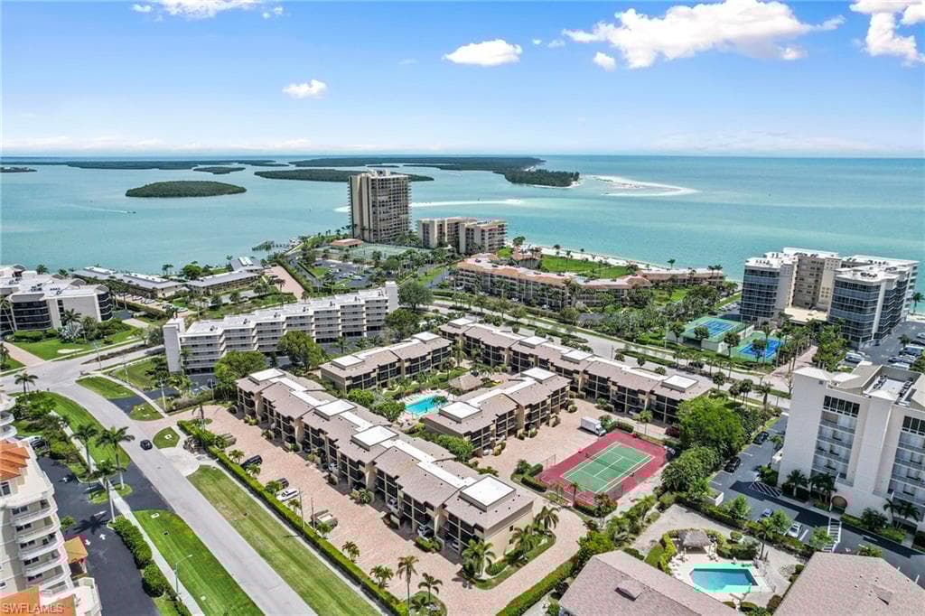 1121 Collier Blvd F 101, Marco Island, FL 34145-39