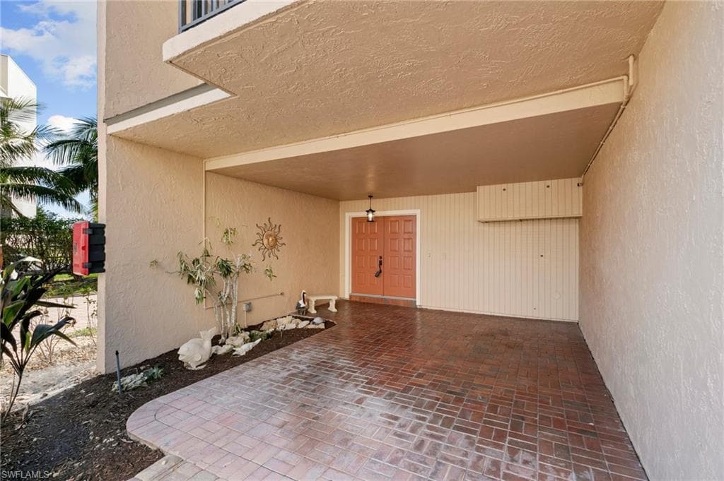 1121 Collier Blvd F 101, Marco Island, FL 34145-4