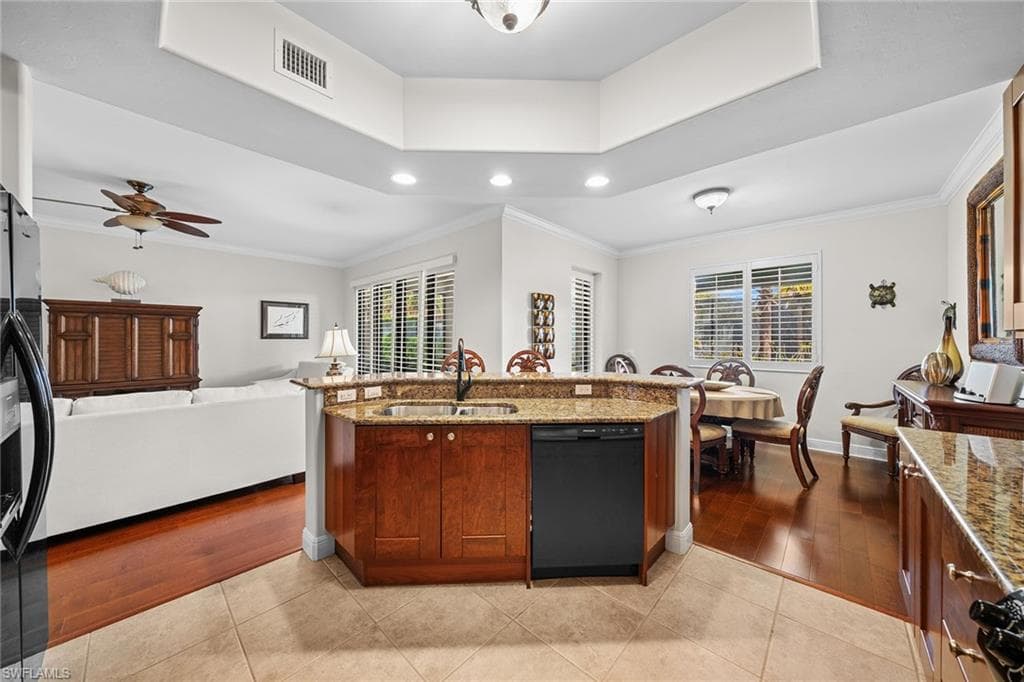 1015 Sandpiper St D105, Naples, FL 34102-10