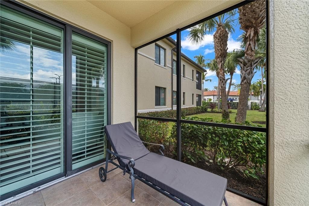 1015 Sandpiper St D105, Naples, FL 34102-34