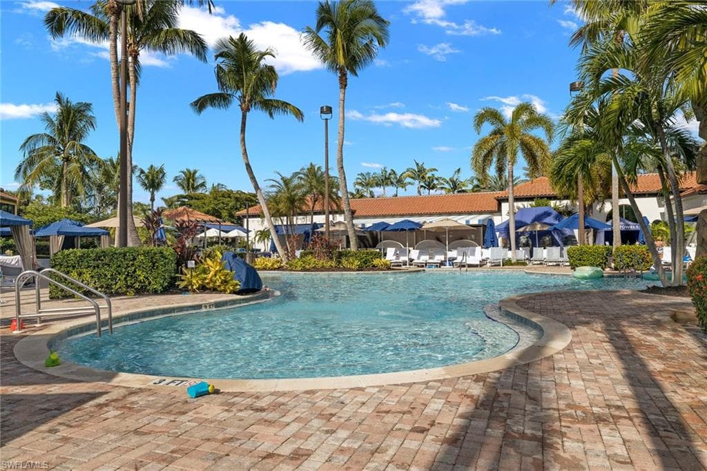1015 Sandpiper St D105, Naples, FL 34102-41
