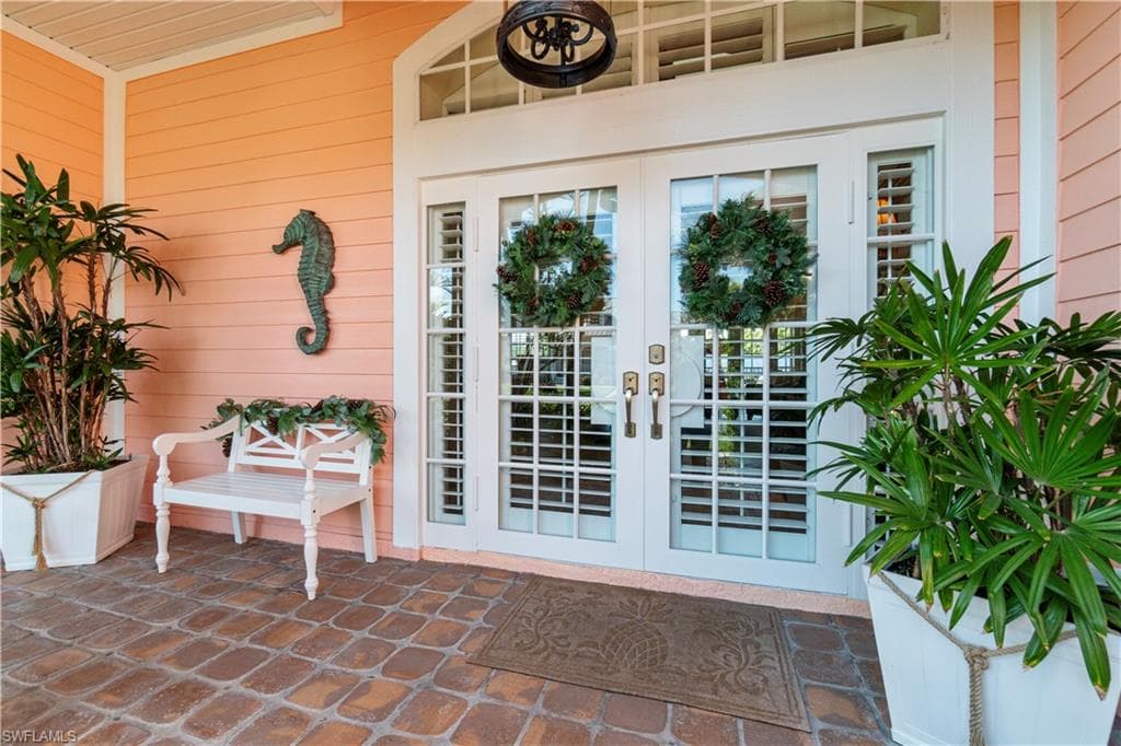 27140 Flamingo Dr, Bonita Springs, FL 34135-5
