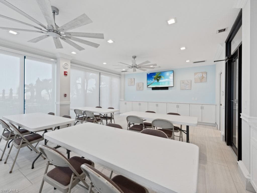 180 Seaview Ct 504, Marco Island, FL 34145-21
