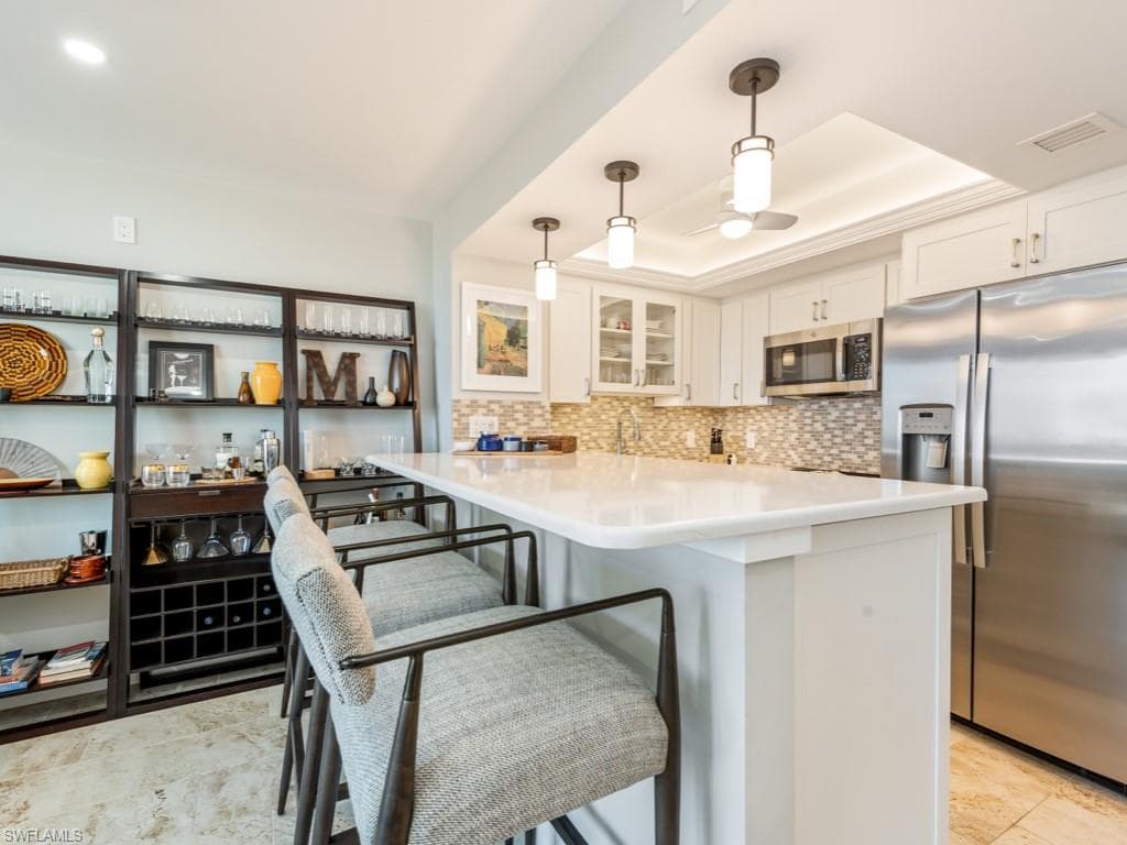 180 Seaview Ct 504, Marco Island, FL 34145-6