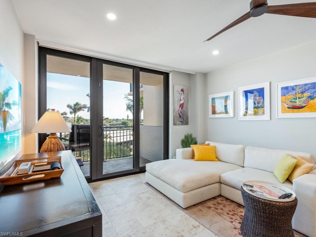 180 Seaview Ct 504, Marco Island, FL 34145-8
