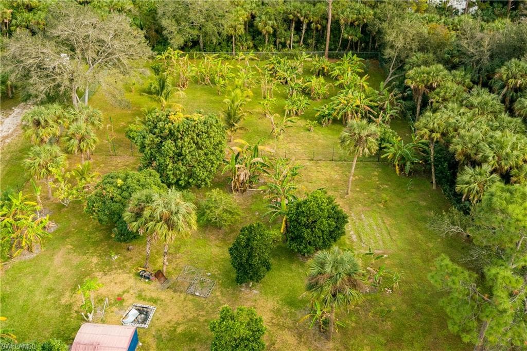 510 13th St NW, Naples, FL 34120-39