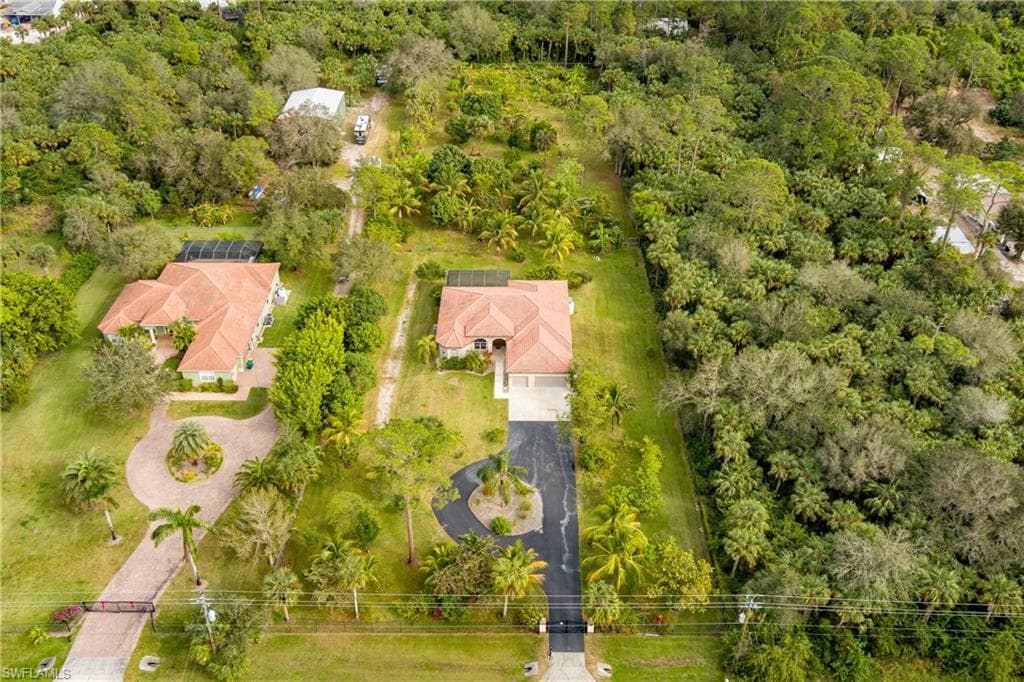 510 13th St NW, Naples, FL 34120-43