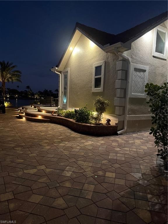 4601 Southern Breeze Dr, Naples, FL 34114-21