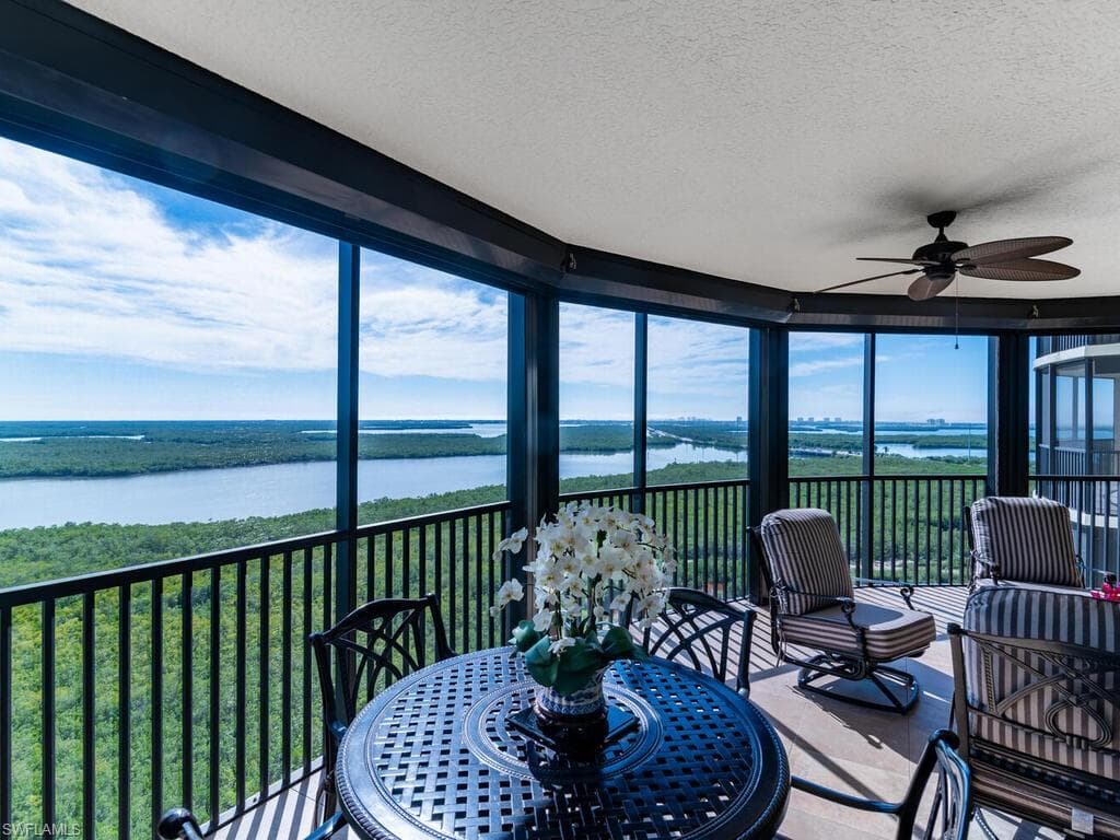 1050 Borghese Ln 1404, Naples, FL 34114-1