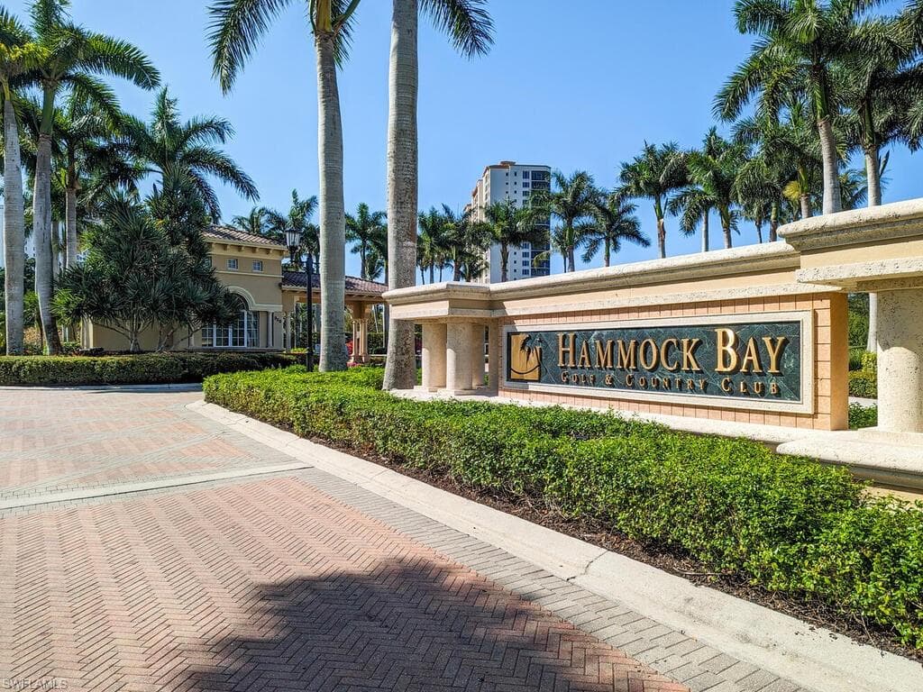 1050 Borghese Ln 1404, Naples, FL 34114-43