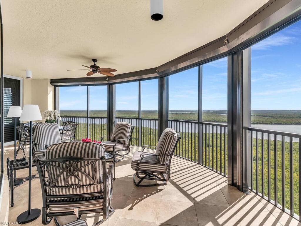 1050 Borghese Ln 1404, Naples, FL 34114-5