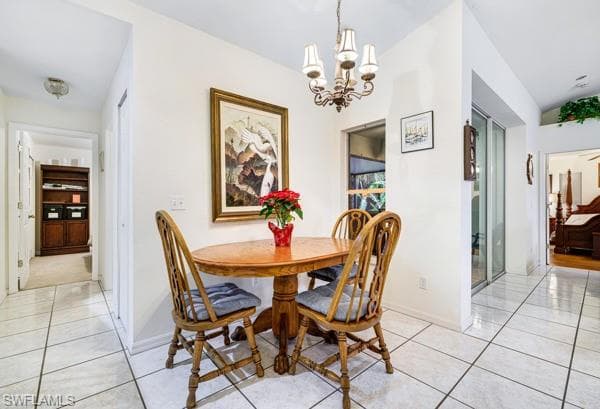 711 12th St NE, Naples, FL 34120-9