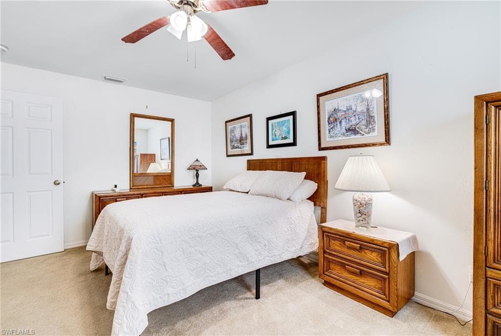 711 12th St NE, Naples, FL 34120-20