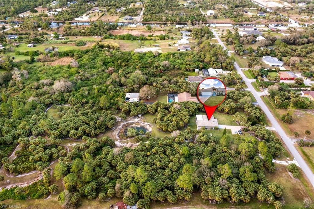 711 12th St NE, Naples, FL 34120-44