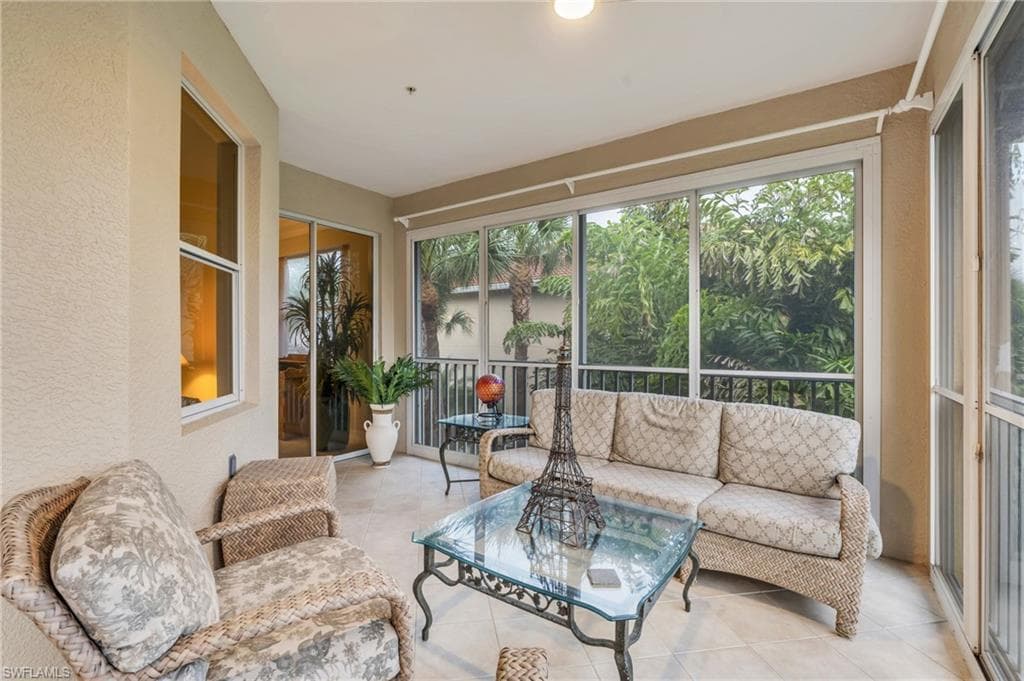 11037 Harbour Yacht Ct 201, Fort Myers, FL 33908-4