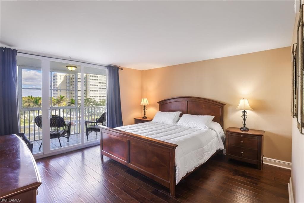 3 Bluebill Ave 509, Naples, FL 34108-14