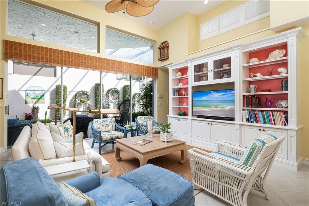 7815 Cocobay Ct 24, Naples, FL 34108-12