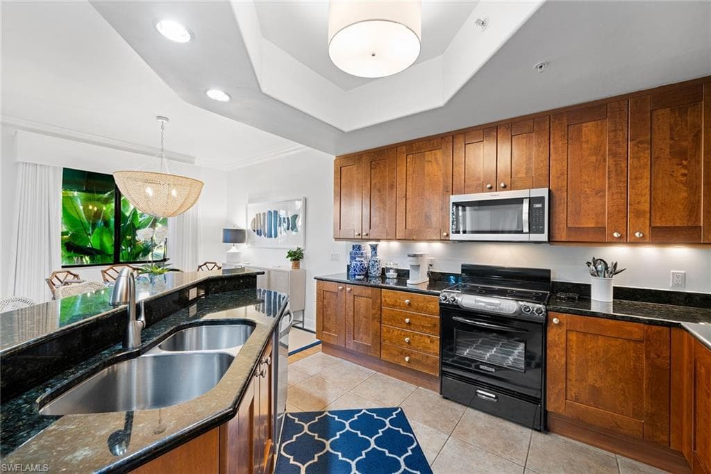 985 Sandpiper St I105, Naples, FL 34102-10
