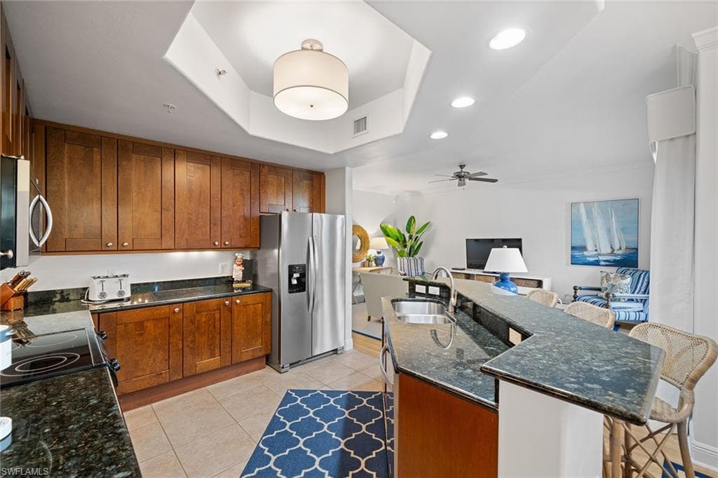 985 Sandpiper St I105, Naples, FL 34102-12