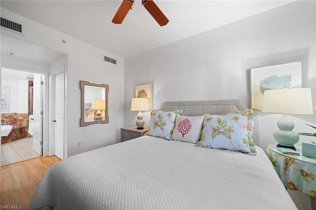 985 Sandpiper St I105, Naples, FL 34102-23