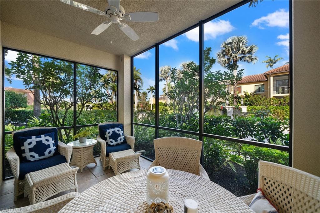 985 Sandpiper St I105, Naples, FL 34102-29