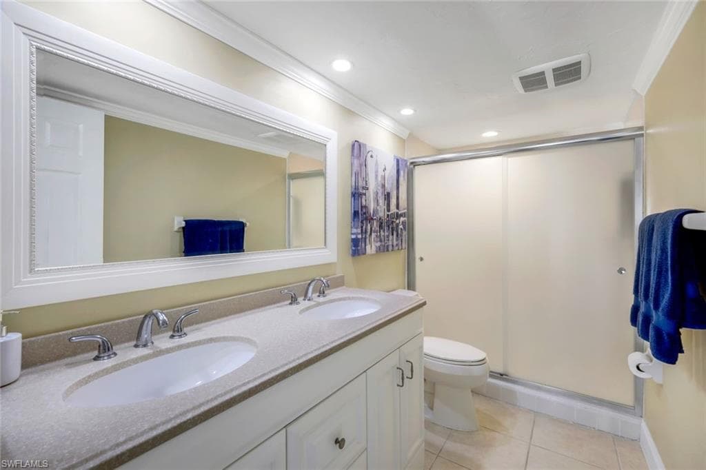 5857 Rattlesnake Hammock Rd 107, Naples, FL 34109-12