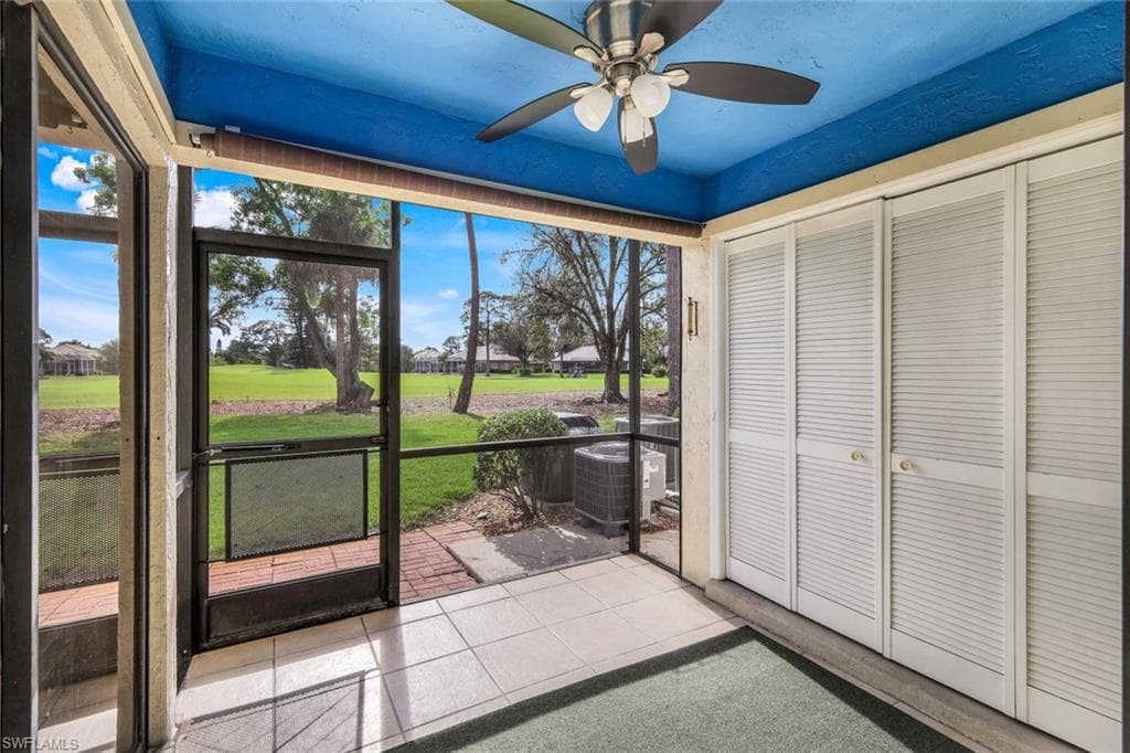 5857 Rattlesnake Hammock Rd 107, Naples, FL 34109-16