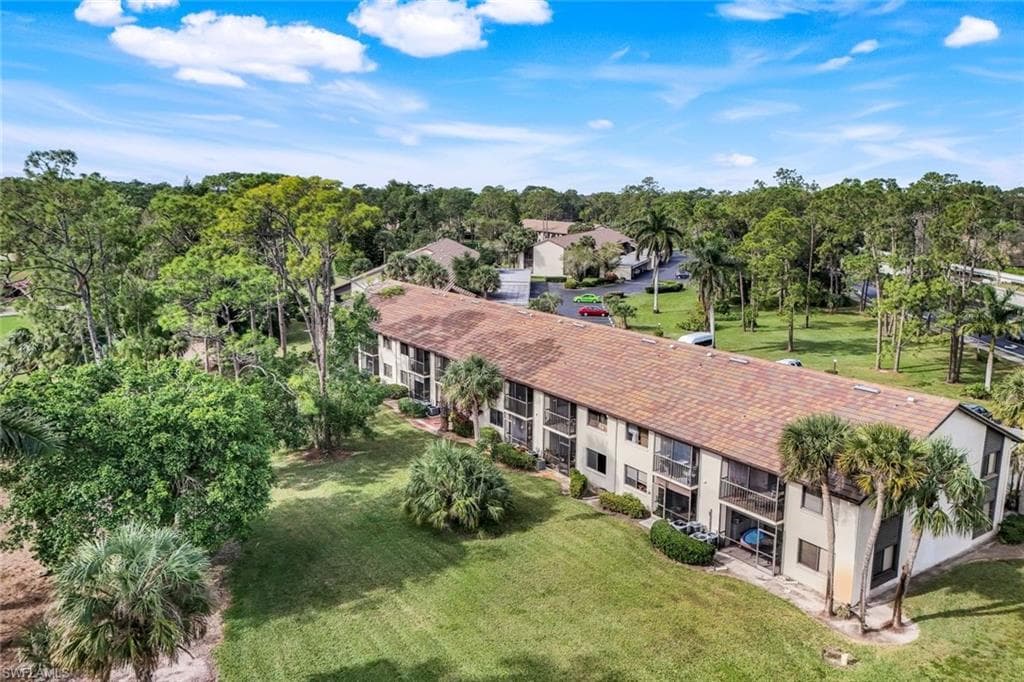 5857 Rattlesnake Hammock Rd 107, Naples, FL 34109-4