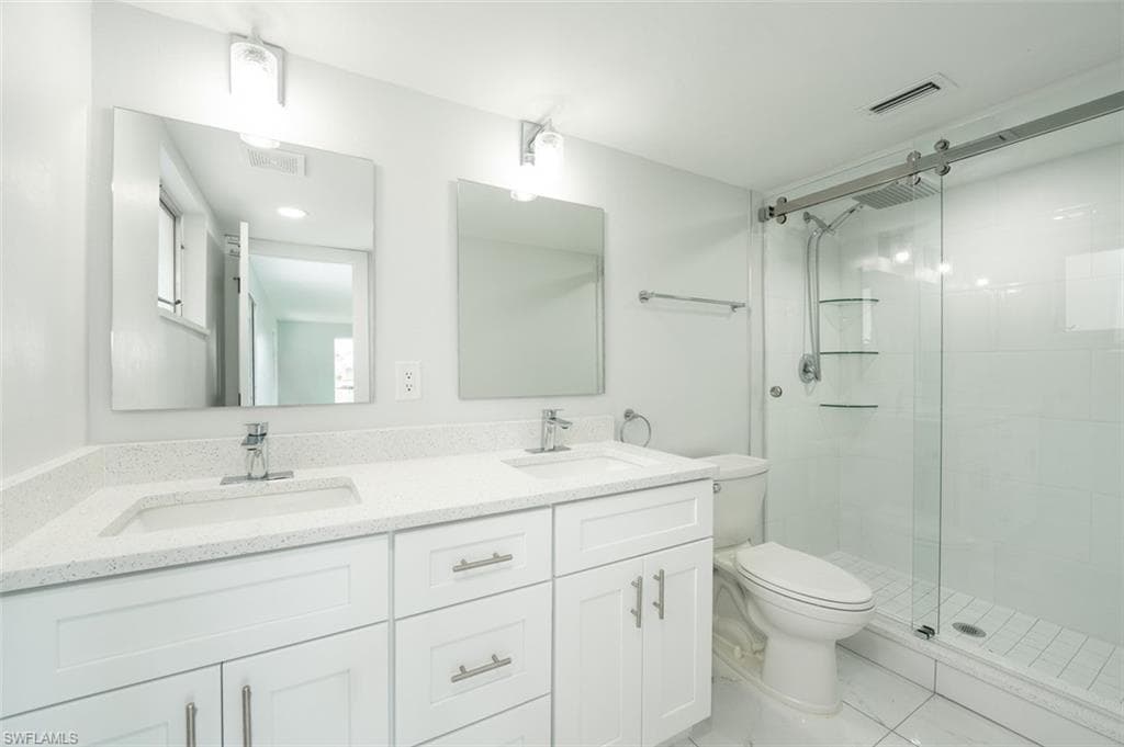 320 Bow Line Dr, Naples, FL 34103-13
