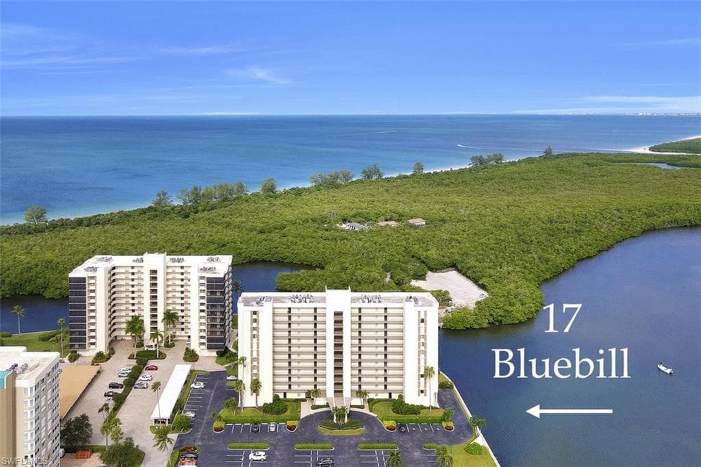 17 Bluebill Ave 604, Naples, FL 34108-28