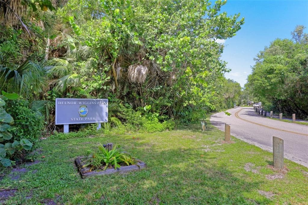 17 Bluebill Ave 604, Naples, FL 34108-30